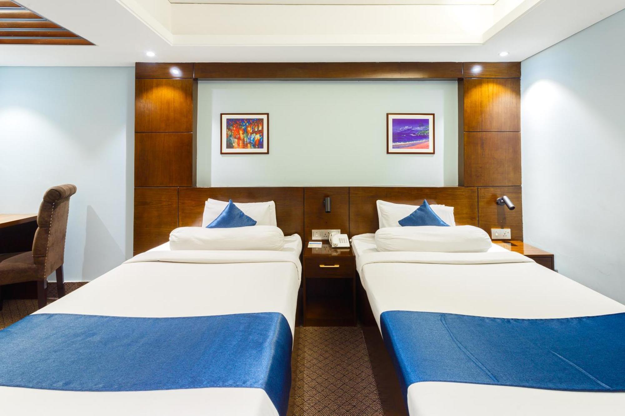 Hotel The Capital Ltd. 达卡 外观 照片