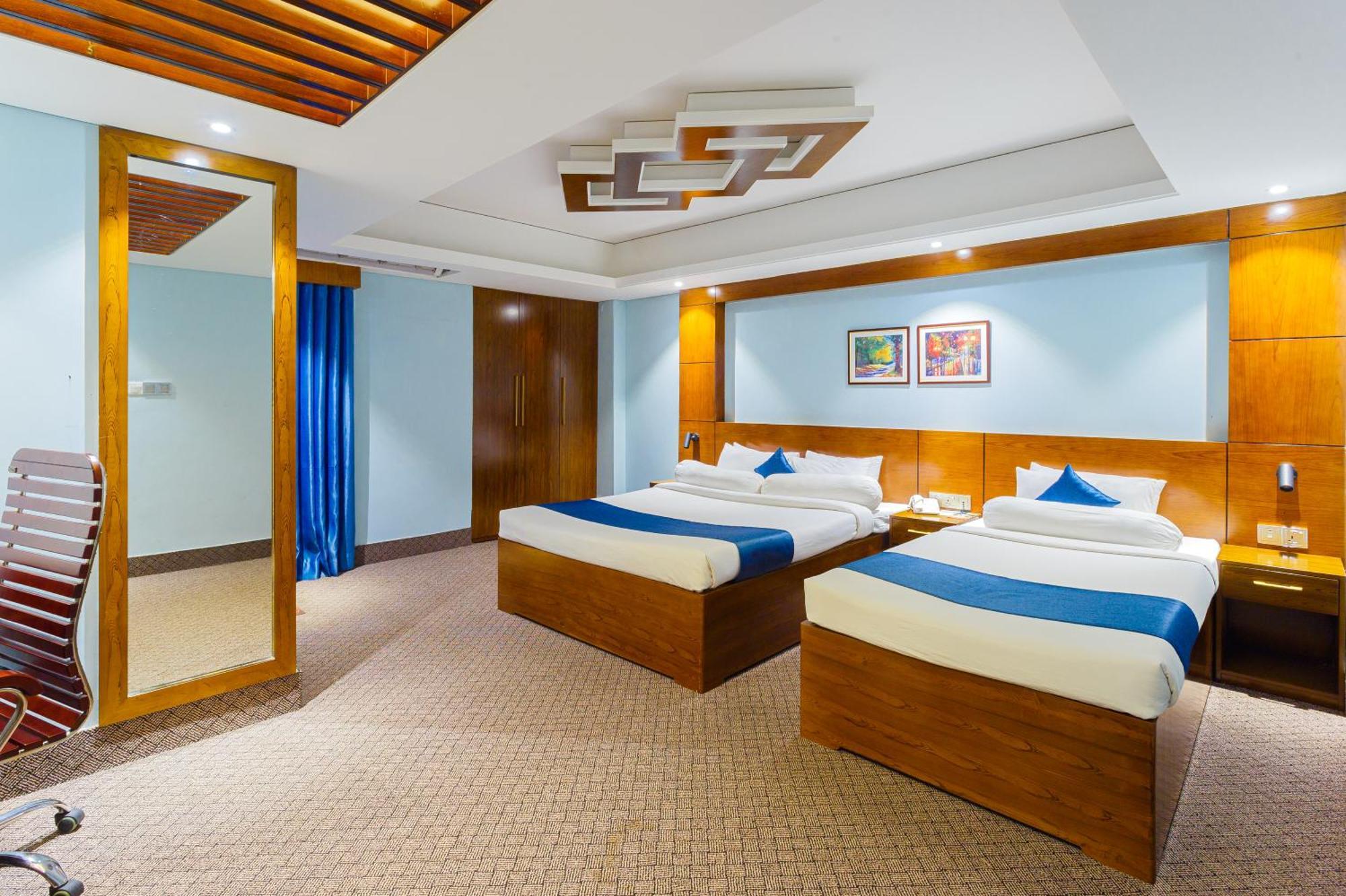 Hotel The Capital Ltd. 达卡 外观 照片